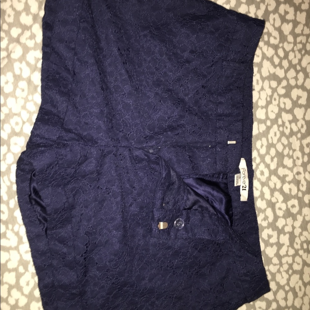 Navy blue lace ish shorts 💦